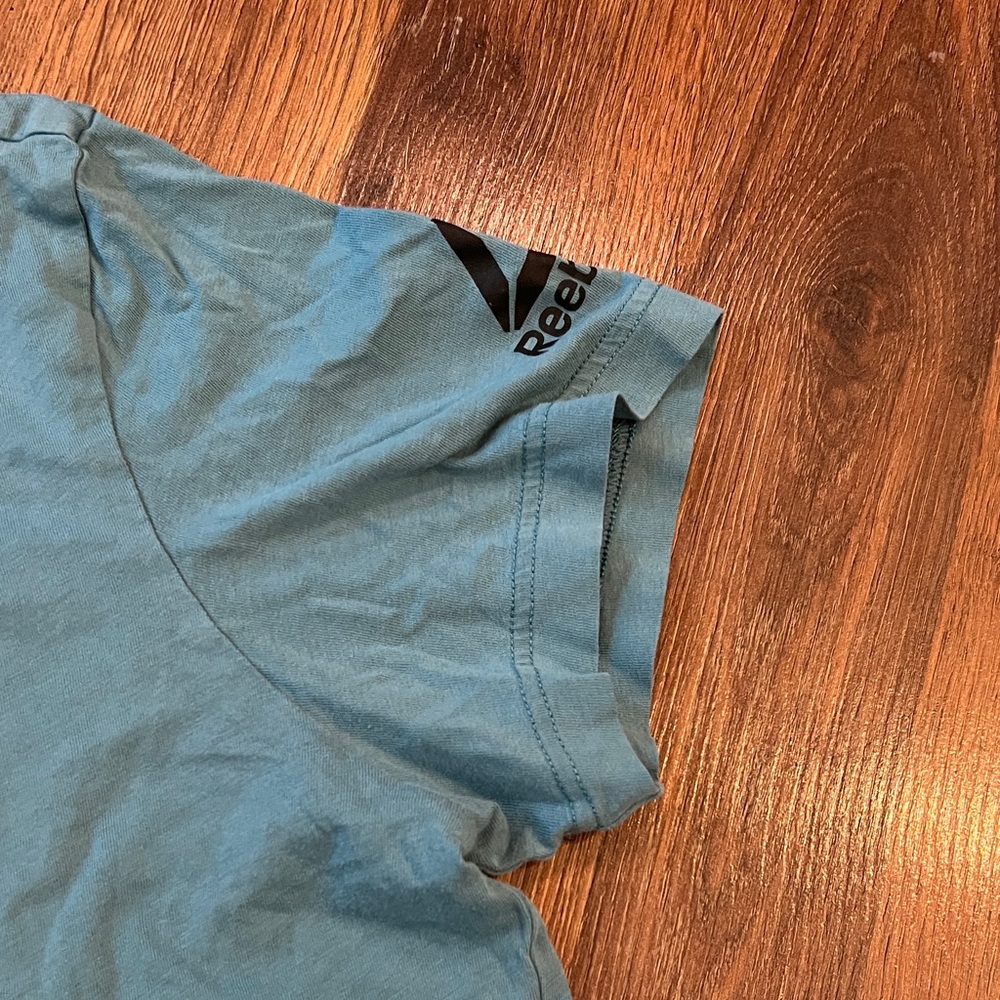 Reebok Men's Teal Graphic Tee - Picture 4 of 8